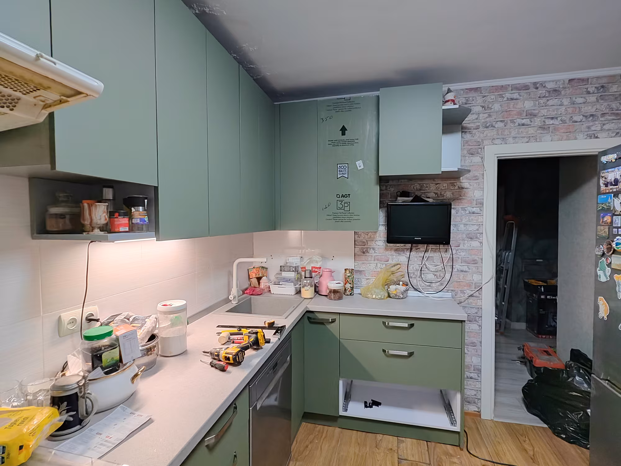 Noua configurație de colț — vedere din partea opusă
